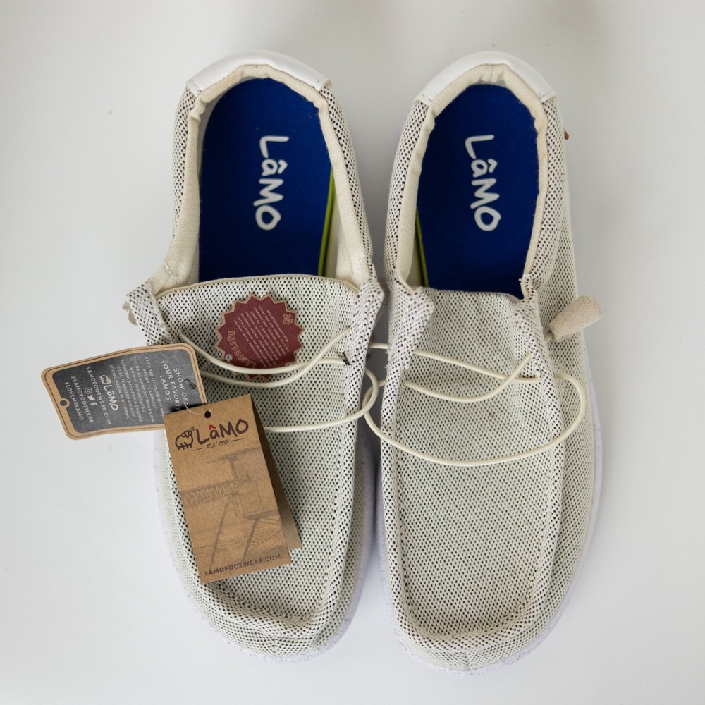 LAMO Paul Loafer Mens 9 White Canvas Slip On Casual Comfort Shoes NWT